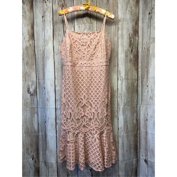 Lulu’s Unlimited Love Lace Trumpet Midi Dress Dusty Pink Wedding Europe Size XL - Picture 2 of 8
